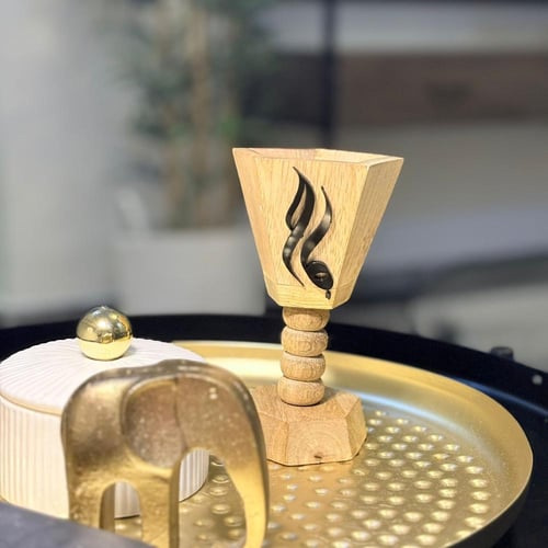 مبخره خشبيه مع لوقو بارز او اسم