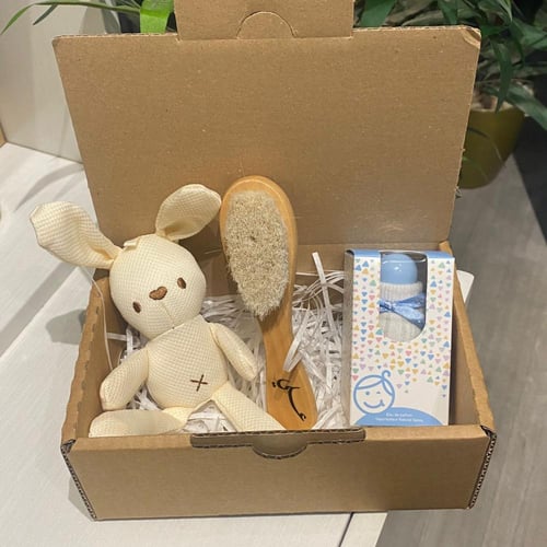 هدية مواليد السعادة