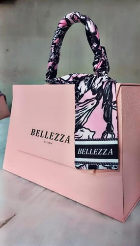 بديل شنطه لافيرن (عطر جورجينا )