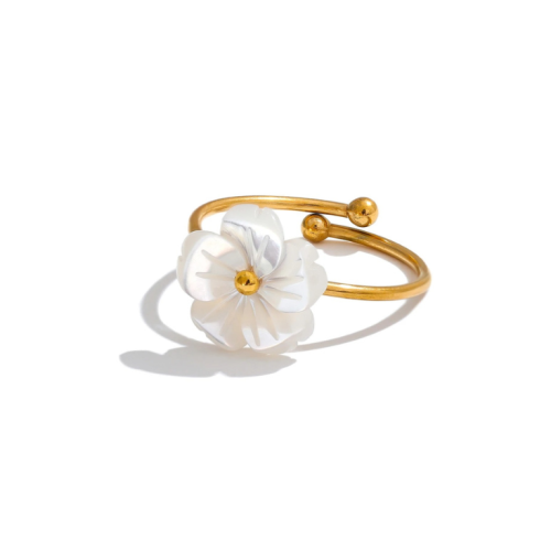 Zirconia Ring in 18K Gold Plated