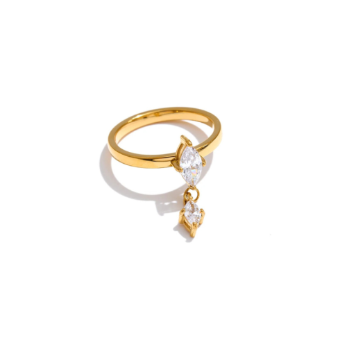 Zirconia Ring in 18K Gold Plated