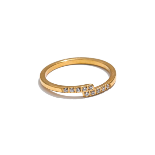 Zirconia Ring in 18K Gold Plated