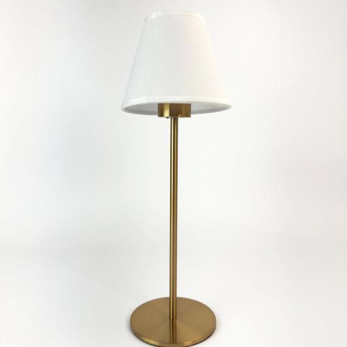 إضاءة ذهبي - طويل - غطاء كتان أبيض