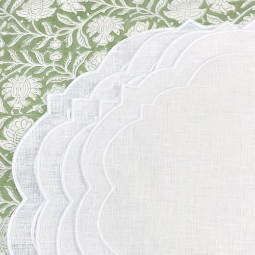 مفرش صحن - أبيض