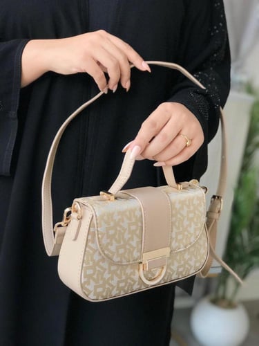 شنطة دكني هاي كوالتي مع ملحقات الماركةً