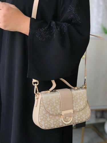 شنطة دكني هاي كوالتي مع ملحقات الماركةً