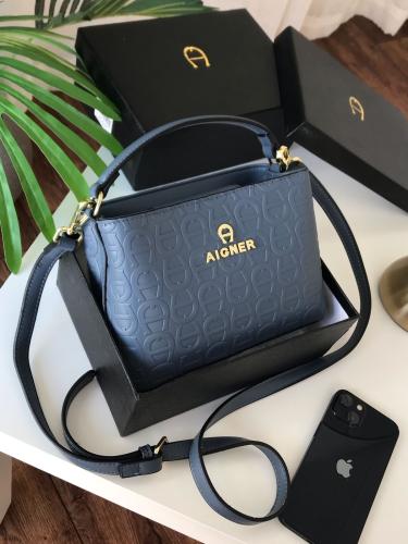 شنطة اقنر هاي كوالتي مع العلبة