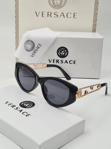 نظاره شمسية من ماركة فرزاتشي ابيض مع الملحقات