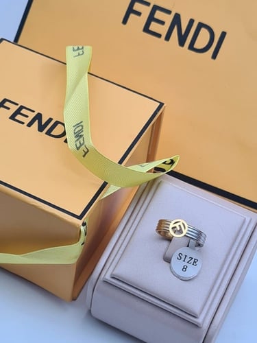 خاتم من ماركه فندي مع الملحقات -3