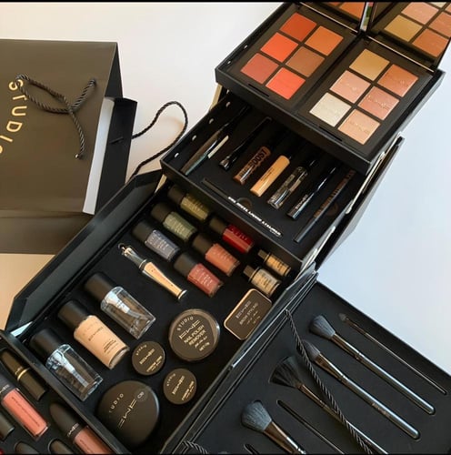 بوكس مكياج كبير بلاك كولكشن 51 قطعة - KWK