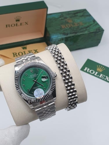 ساعه مع اسوارة من رولكس الدرجة الاولى مع جميع المل...