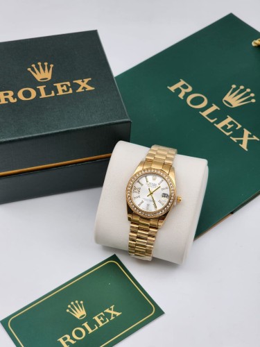 ساعة رولكس ذهبي النسائية مع جميع الملحقات