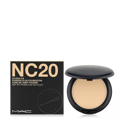 بودرة وفاونديشن ستديو فيكس من ماك