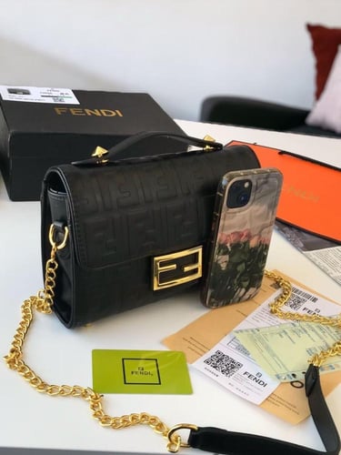 شنطة فندي هاي كوالتي مع العلبة