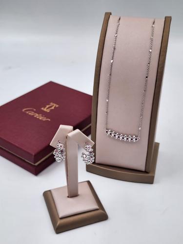 طقم إكسسوارات من كارتير سلسال مع حلق