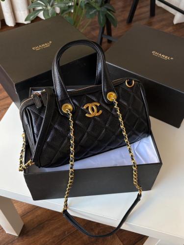 شنطة شانيل هاي كوالتي مع العلبة