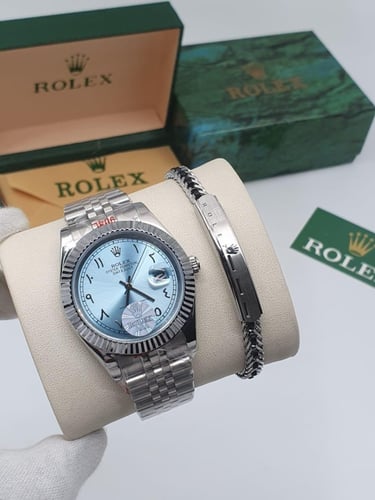 طقم ساعه مع اسوارة من رولكس الدرجة الاولى مع الملح...