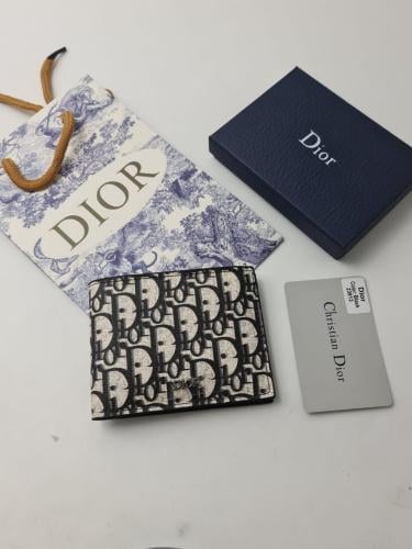 محفظة رجالي من ديور