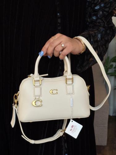 شنطة كوتش هاي كوالتي بعلبة الماركة