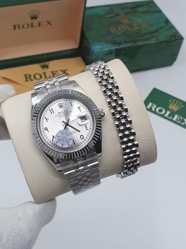 ساعه مع اسوارة من رولكس اخضر الدرجة الاولى مع جميع...