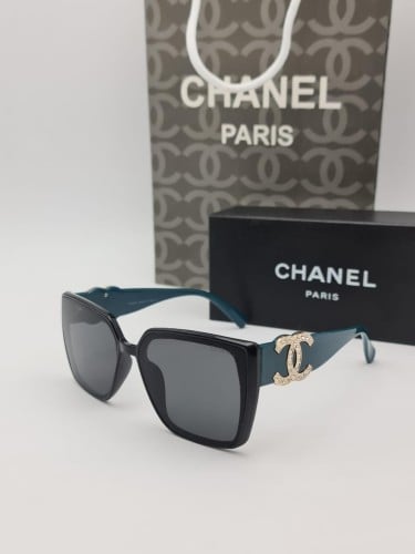 نظارة نسائي ماركة شانيل طبق الاصل مع ملحقات المارك...