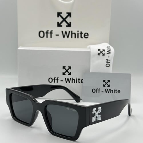 نظارة اوف وايت أسود كبيرة