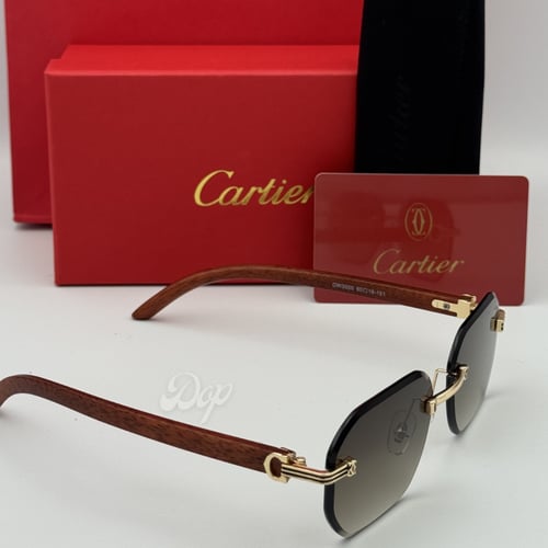 نظارة كارتيR خشبي بعدسة سموك