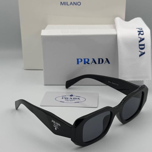 نظارة برادA أسود كامل