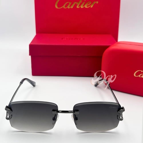 نظارة كارتير معدني رمادي بعدسة سوداء مدرجة