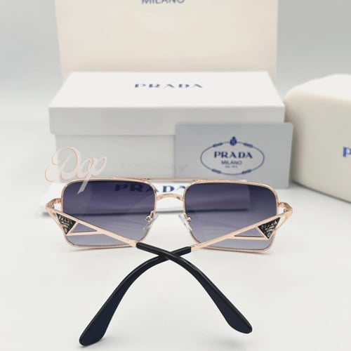 نظارة برادا ذهبي معدني مستطيل بعدسة أسود مدرج