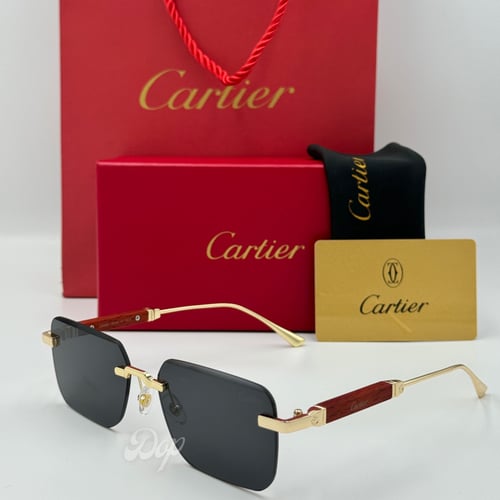 نظارة كارتيR خشبي الأصدار الاول عدسة سوداء