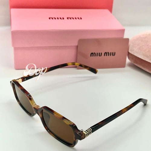 نظارة ميو ميو بإطار تايقر وعدسات مستطيله بُنية