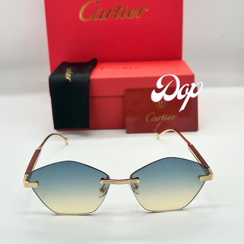 نظارة كارتير خشبي بعدسة خضراء مُدرج