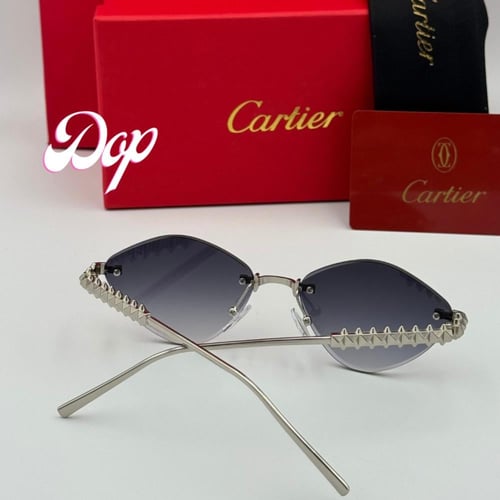 نظارة كارتير معدني فضي بعدسة أسود مدرج