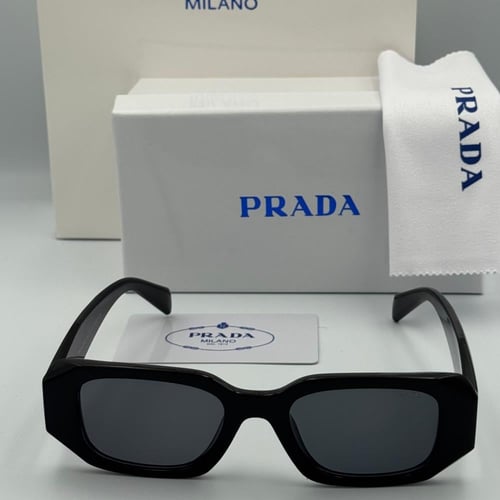 نظارة برادA أسود كامل