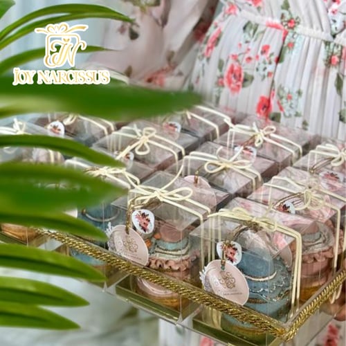 ٤ حبات توزيعات الشموع الكلاسكية