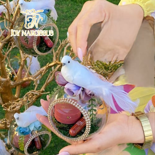 شجرة بلورات العيد