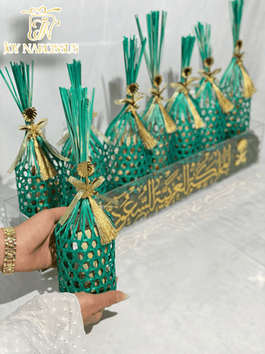 استاند المملكة دارنا ونحنا اهلها (فارغ )