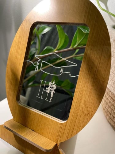 مرايا باطار خشبي