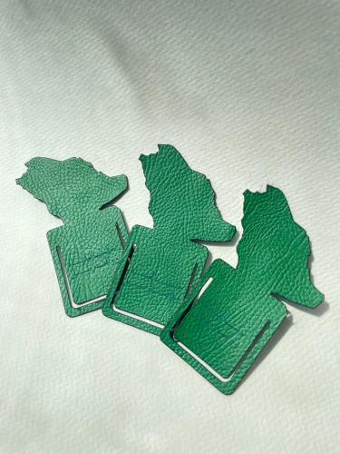 فاصل كتاب - وطن