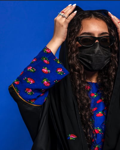 Shalky Abaya