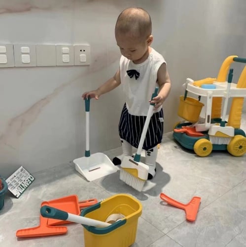 مجموعة ادوات التنظيف