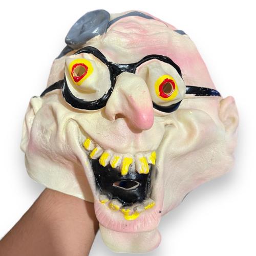 لعبة قناع الرعب