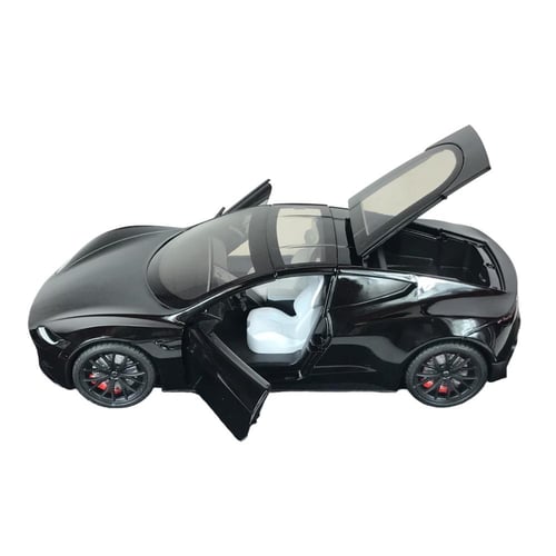 سيارة تيسلا الرياضية