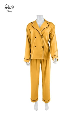 بجامه نسائي كم طويل بملمس مريح وناعم