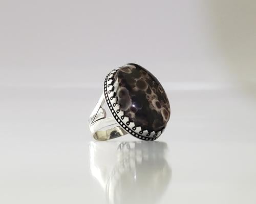 خاتم عقيق يماني جلد الحية