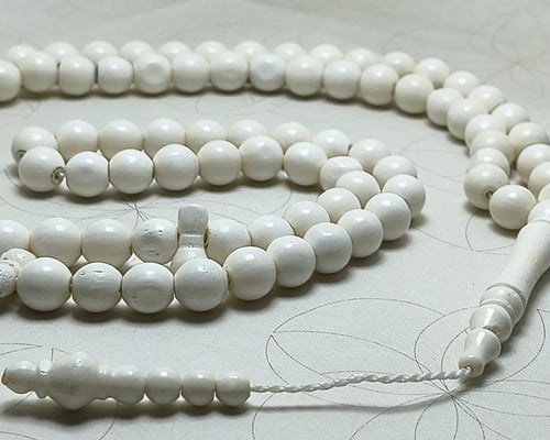 سبحة عظم جمل سادة 99 حبة