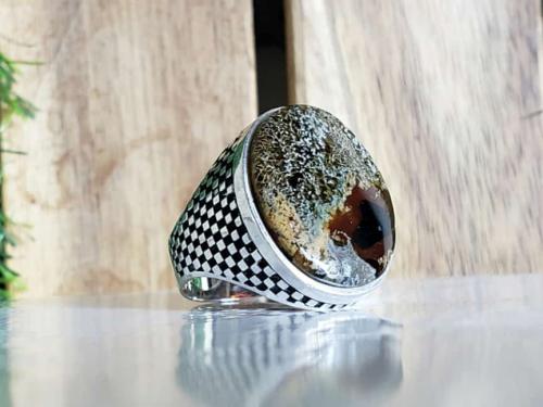 خاتم عقيق يماني مشجر