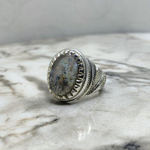 خاتم عقيق يماني ورد الربيع