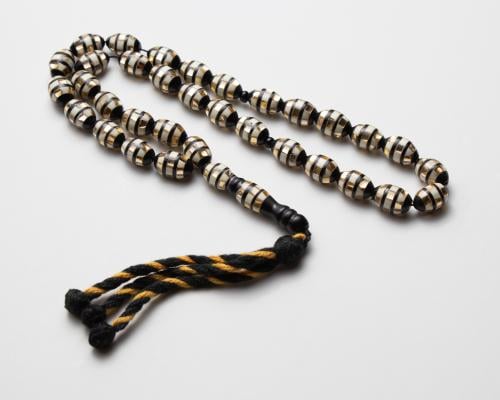 سبحة خشب الكوك بنقوش ذهبية وفضية لامعة